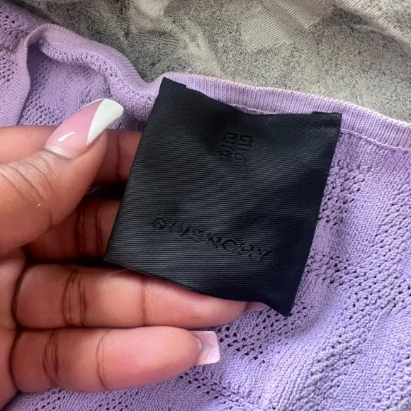 Givenchy - Picture 5 of 5